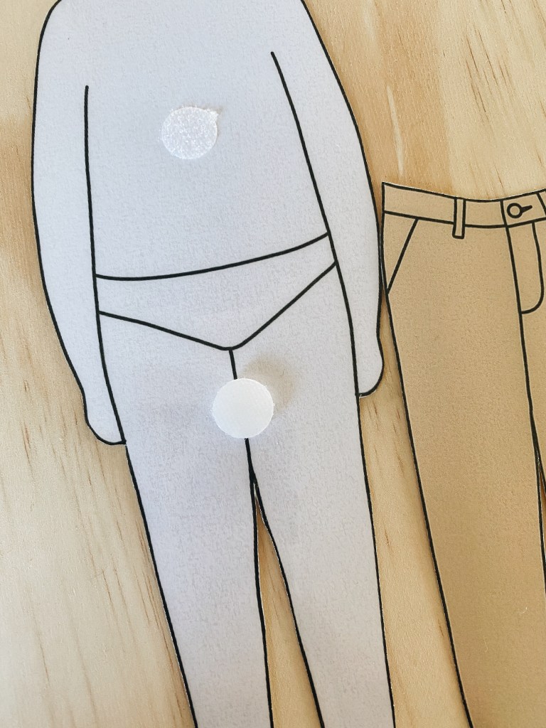 Comme des Garçons explores Future of the Silhouette for Autumn Winter 2017, image size:768x1024